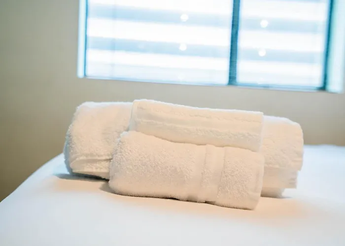 Dt Phx Getaway With Balcony Gym Pool Parking Appartamento Phoenix
