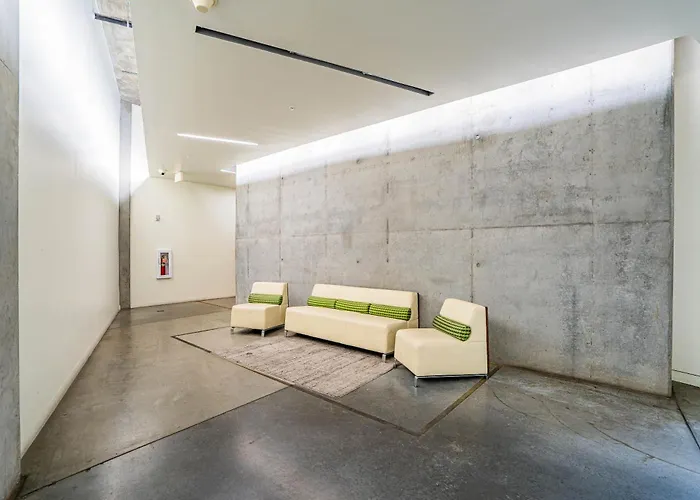 Appartamento Dt Phx Getaway With Balcony Gym Pool Parking